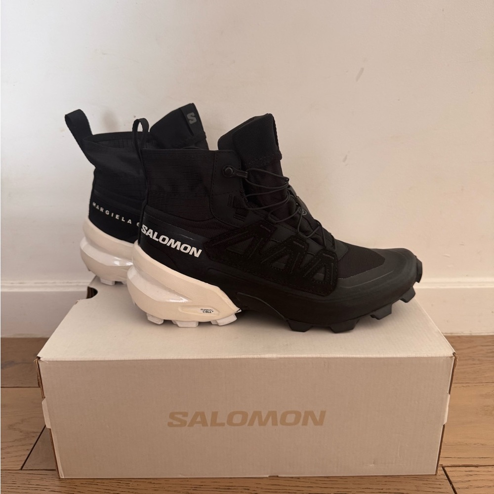 Cross High MM6 Maison Margiela Sneakers size 8 men’s worn once